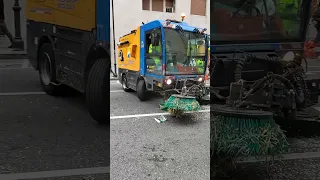 Cleaning the street using vacuum truck#vacuumtruck#shorts