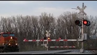 Railroad crossings of the Midwest part 1