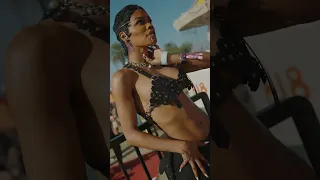 TEYANA TAYLOR HAS ARRIVED ✨ #shorts #shortsvideo #beauty #festival #fashion #teyanataylor #revolve