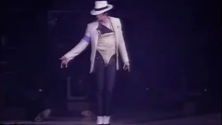 Michael Jackson - Smooth Criminal Live In Brunei 1996 (Royal Concert)