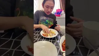 makan siang keluarga icha atazen