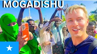 Cultural Dance In Mogadishu 🇸🇴 (I danced in Somalia!)