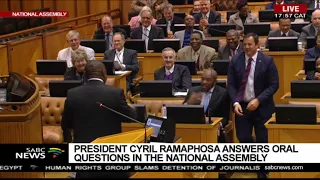 #RamaphosaQandA: The president hands DA's Steenhuisen a cigar as promised