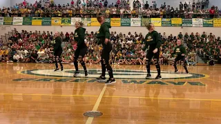 Gallatin High School Wavettes Dance Team