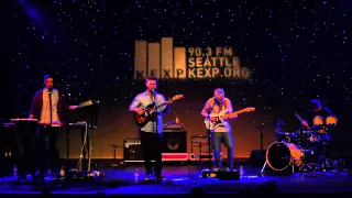 Alt-J - Bloodflood (Live on KEXP)