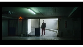 Bertrand Belin - Je parle en fou [Clip officiel]