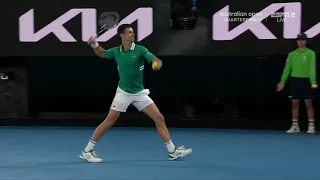 Djokovic screams at his box and nearly hits ball into backboard out of anger | Australian Open 2021