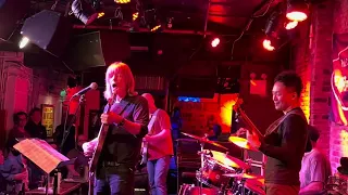 Oz Noy - Mike Stern Band ft. Anton Fig & Moto Fukushima  - Red House        6-22-23 Bitter End, NYC