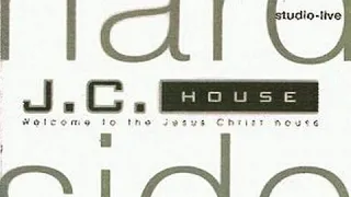 J.C. House — Страна