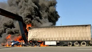 Incredible TRUCK CRASH Compilation Best of 2014 - 2016 - Ultimate Crazy Truck Accident Part.5