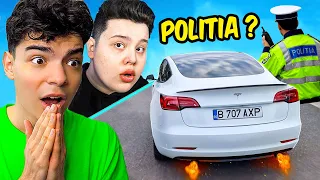 YOUTUBERII Reactioneaza la EVACUARE pe TESLA + POLITIA ? 🚨