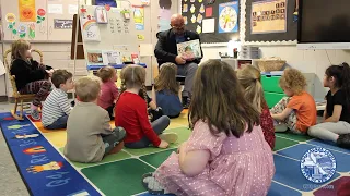 PJ Wendel Reads 'I Love Strawberries!' at Temple Elementary
