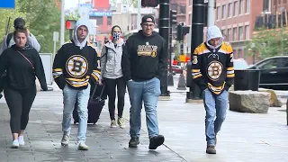 Boston Bruins fans celebrate return of near full-capacity TD Garden