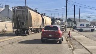 Cars Won't Wait For Train!  Street Running Train & Railroad Switching!  Ohio Trains In The Street!