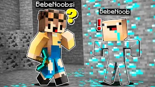 El MEJOR ESCONDITE INVISIBLE 100% en MINECRAFT 😂😱BEBE NOOB Y BEBE PECHOCHIN EN MINECRAFT