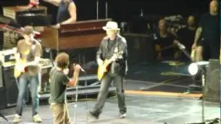 Pearl Jam w Neil Young Rockin In Free World Toronto 9/11/11