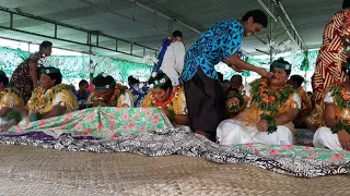 ''Vakamalolo'' Fijian (Lau) Sitting Dance