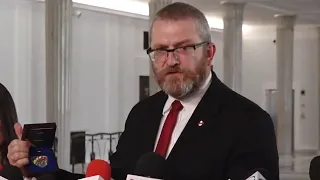 Grzegorz Braun: Zełeński OKLASKUJE SS-mana i RABUNKOWA polityka NBP na kolanach przed UKRAINĄ!