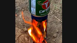 Bushcraft skills to making Fire and boiling water with drink cans #bushcraft #survival #diy