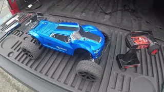 RedCat Racing Piranha TR10 Review - Real Experience with the Piranha and is it a good Entry Level RC