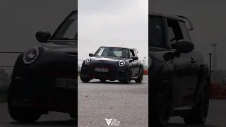 MINI GP, is this the most crazy MINI EVER BUILD?!?😵 #mini #gp #driving #car #carvideo