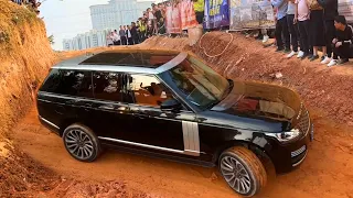 Range Rover Autobiography 3.0L vs FJ Cruiser 4.0l V6 and BMW X6M vs Cadillac XT5 Off-road Driving