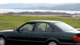 BMW E34 525 Vanos vs. ///M5