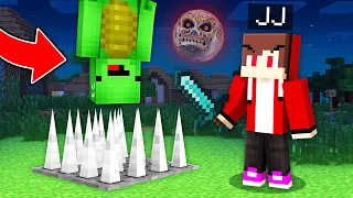 5 WAYS To PRANK Mikey In Minecraft - How JJ Scared Mikey - Maizen Mizen Mazien Parody