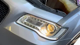 2015 Chrysler 300 headlight bulb replacement (driver side)