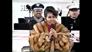 Aretha Franklin - Someday We'll All Be Free & RESPECT -  LIVE