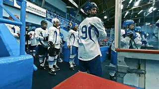 Wolves getting on ice