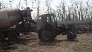 Разорвали трактор