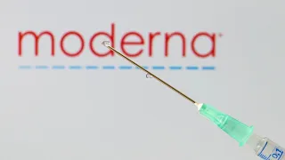 Moderna says its COVID-19 vaccine is 100% effective in teens