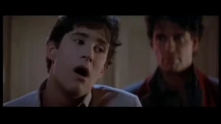 Fright Night (Noche de miedo) (Tom Holland, EEUU, 1985) - Official Trailer HD 3