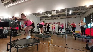 JUMPING FITNESS.