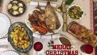 OUR SIMPLE CHRISTMAS CELEBRATION | ENGLISH STYLE | CHRISTMAS LUNCH | IN THE UK |