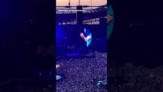 Coldplay 2023 Live Alien 👽 Costumes Manchester - Something Just Like This