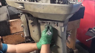 1973 Johnson 50 HP; Removing Powerhead