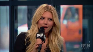 Katheryn Winnick Stops By To Talk About "The Dark Tower" & "Vikings"