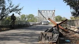 Luhansk struggles after weeks of shelling