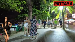 Freelancers on the Beach Road Pattaya. Evening scenes. Thailand 2023. VLOG 32