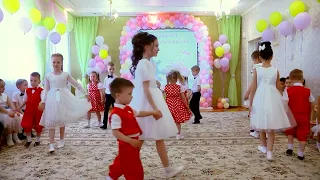 Танец с малышами "Розовые щёчки" (2023) МБДОУ г. Астрахани № 68 "Морячок"