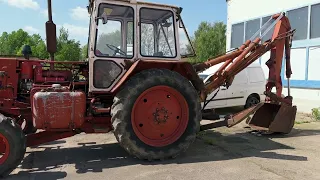 Belarus Traktor Bagger Motor starten