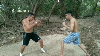 O dia que Boyka enfrentou o melhor capoeirista do Mundo (simulação) O imbatível MMA vs CAPOEIRA