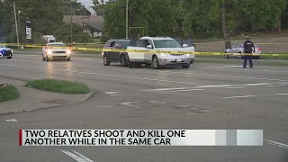 Men in same car shoot, kill each other in Whitehaven intersection