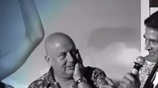 Akshay Kumar slapped anupam kher