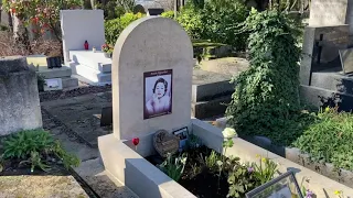 Sépulture de l'actrice de cinéma Annie Girardot au cimetière du Père Lachaise