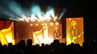 Green Day - Nice Guys Finish Last (Live at Louder Than Life Festival in Louisville, Kentucky)