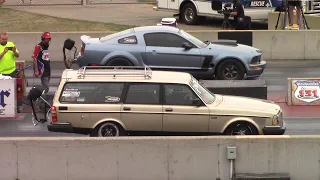 Volvo Wagon vs Turbo Mustang - 1/4 Mile Drag Racing at Hot Rod Drag Week 2021