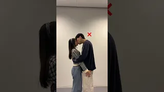 How to kiss your short girlfriend #couple #viral #trending